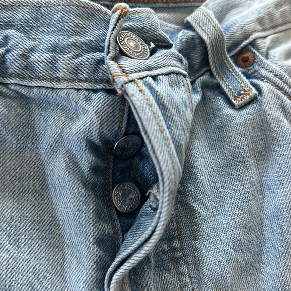 Classic 501 ct Levi’s ✨ - Picture 6 of 9